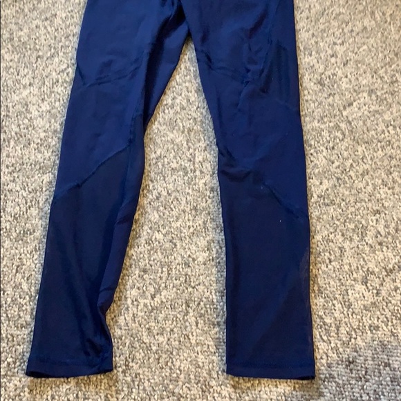 sold. Victoria’s Secret mesh cuts leggings - Picture 4 of 4